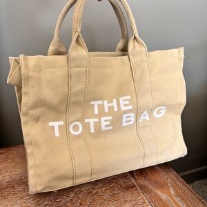 Look-Alike tote bag